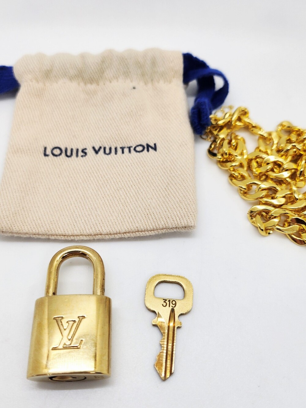 Louis Vuitton Padlock & Key Set With Dustbag & Unbranded Chain